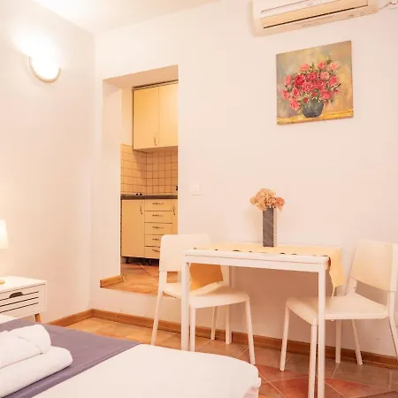 Apartment Jaksa *