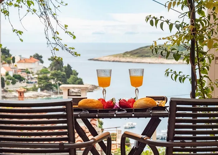 Jaksa Lägenhet Hvar Town